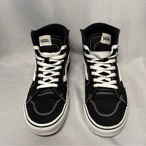 Vans Sk8-Hi  High Top Sneakers Mens Size US 9 Black White Classic Skate Shoe EUC